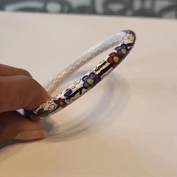 Vintage Cloisonné Enamel Bangle Bracelet - Picture 2 of 6
